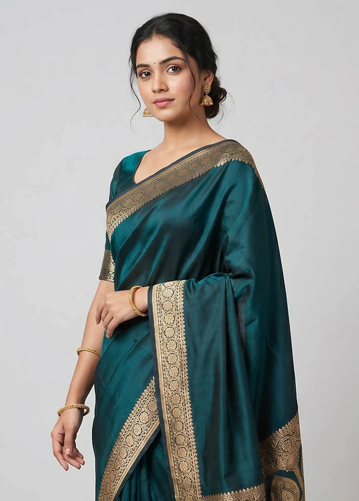 Green Banarasi Silk Saree With Blouse Piece - Image 2