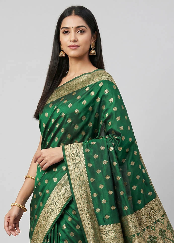 Green Banarasi Silk Saree With Blouse Piece - Image 2