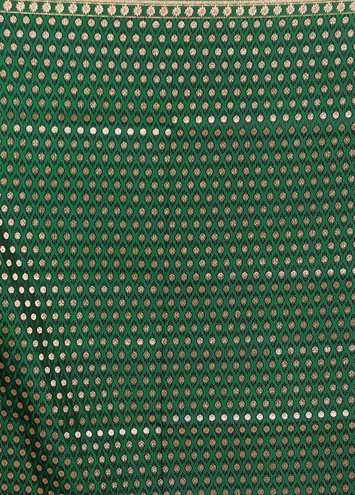 Green Banarasi Silk Saree With Blouse Piece - Image 5