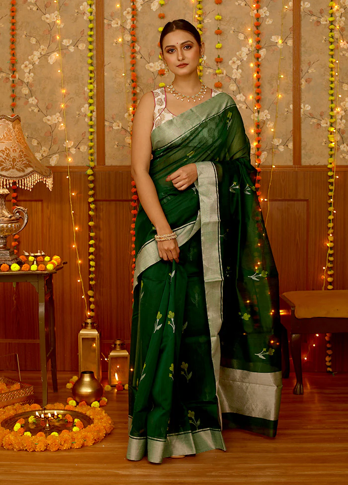 Green Chanderi Pure Cotton Saree With Blouse Piece - Image 2
