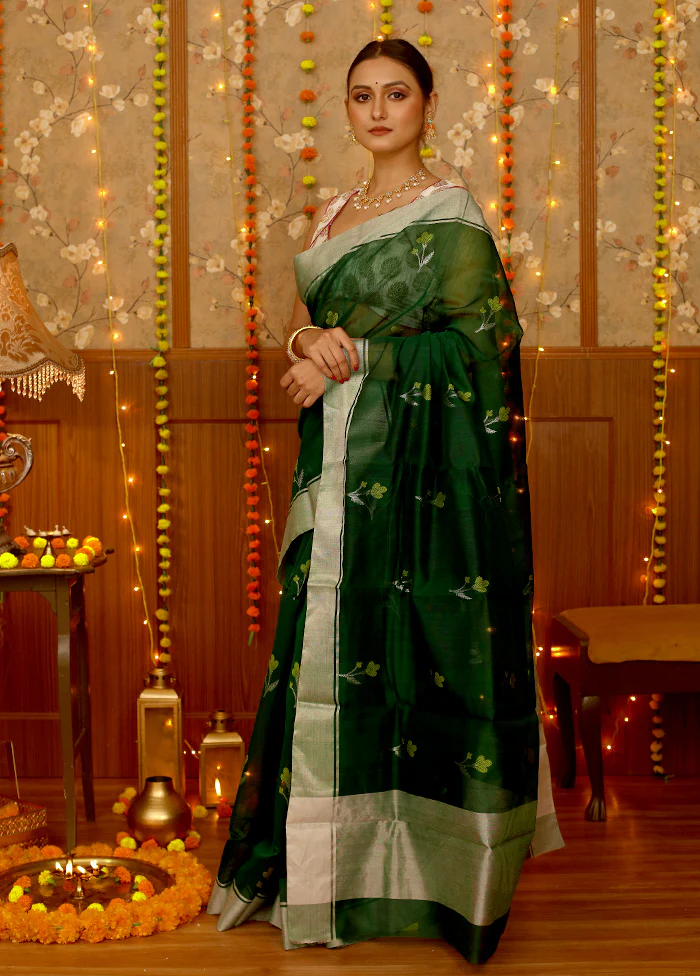 Green Chanderi Pure Cotton Saree With Blouse Piece - Image 5