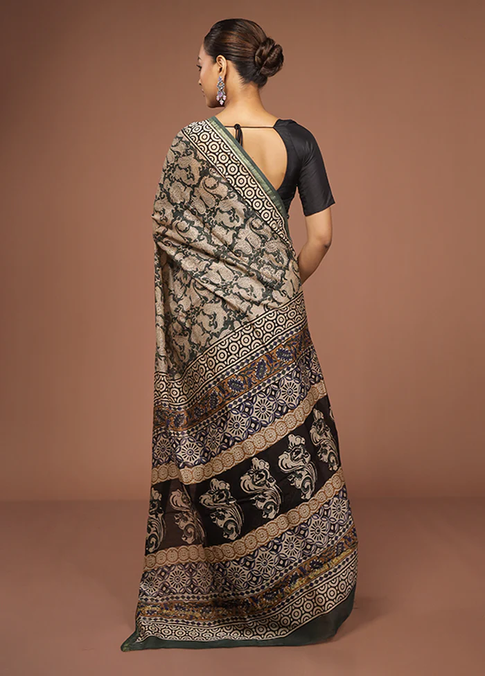 Green Chanderi Silk Saree With Blouse Piece - Image 3
