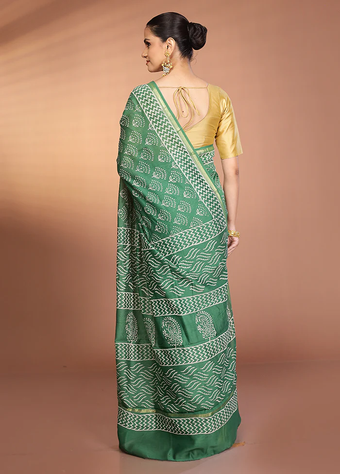 Green Chanderi Silk Saree With Blouse Piece - Image 3