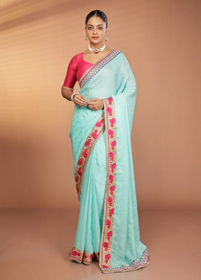 Green Chiffon Silk Saree With Blouse Piece - Image 2