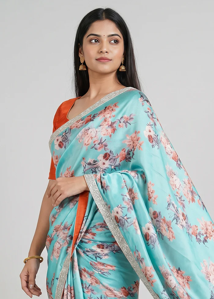 Green Chiffon Silk Saree With Blouse Piece - Image 2