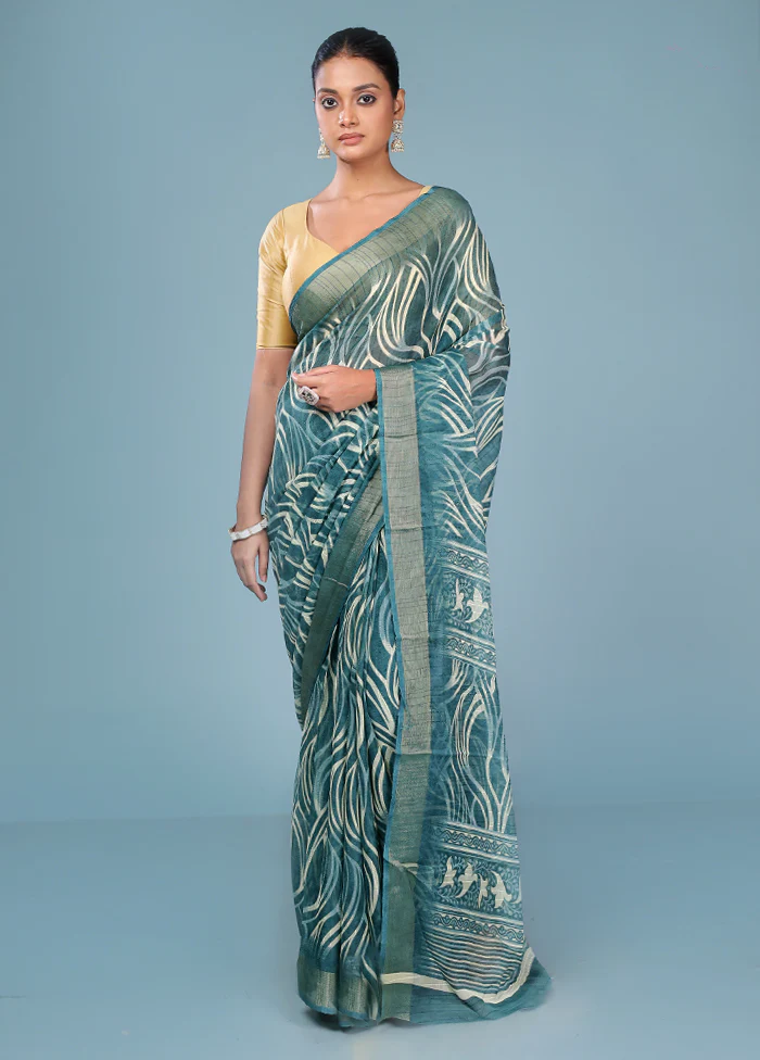 Green Chiffon Silk Saree With Blouse Piece - Image 2