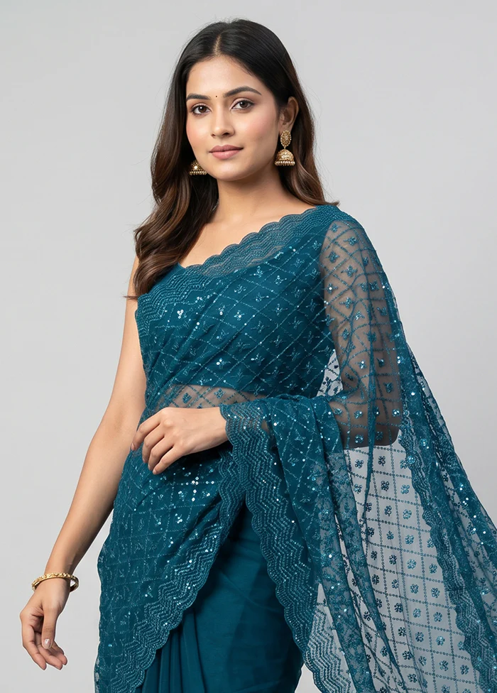 Green Chiffon Silk Saree With Blouse Piece - Image 2