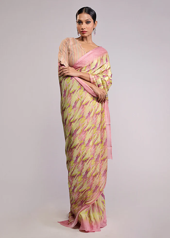 Green Chiffon Silk Saree With Blouse Piece - Image 2