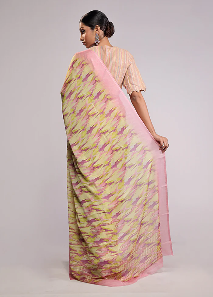 Green Chiffon Silk Saree With Blouse Piece - Image 3