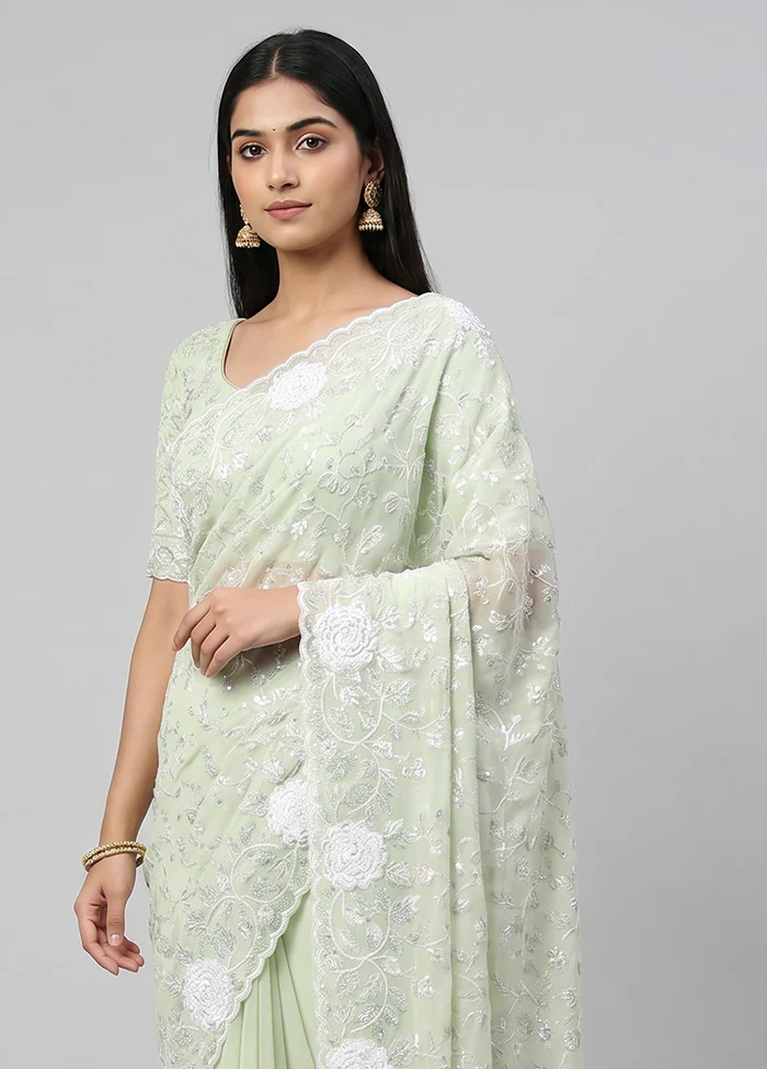 Green Chiffon Silk Saree With Blouse Piece - Image 2