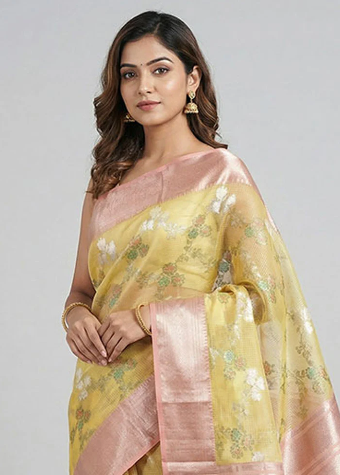 Green Cotton Saree With Blouse Piece - Image 2