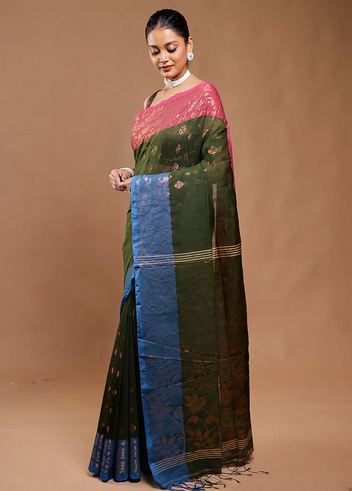 Green Cotton Saree With Blouse Piece - Image 4