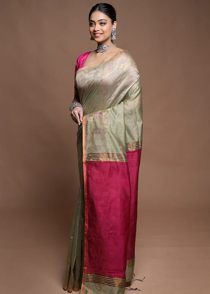 Green Cotton Saree With Blouse Piece - Image 4