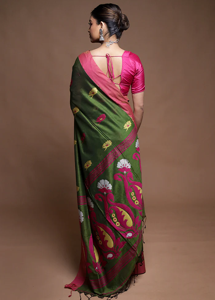 Green Cotton Saree With Blouse Piece - Image 3