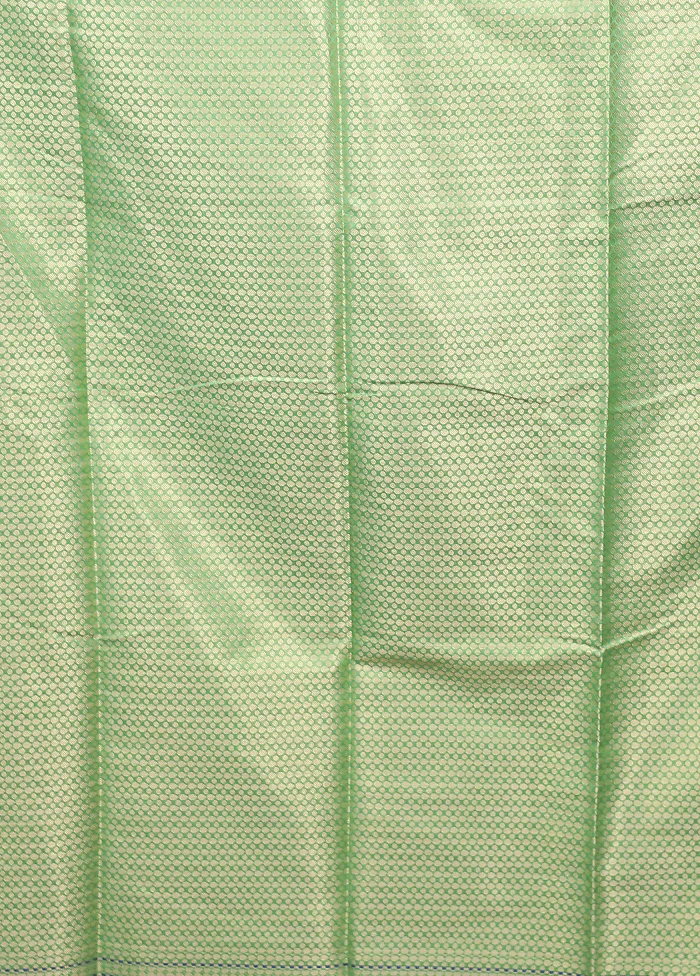 Green Cotton Saree With Blouse Piece - Image 5