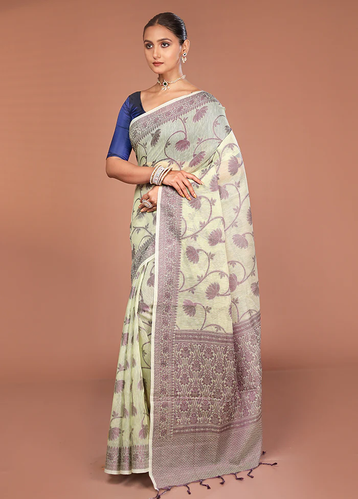 Green Cotton Saree With Blouse Piece - Image 4