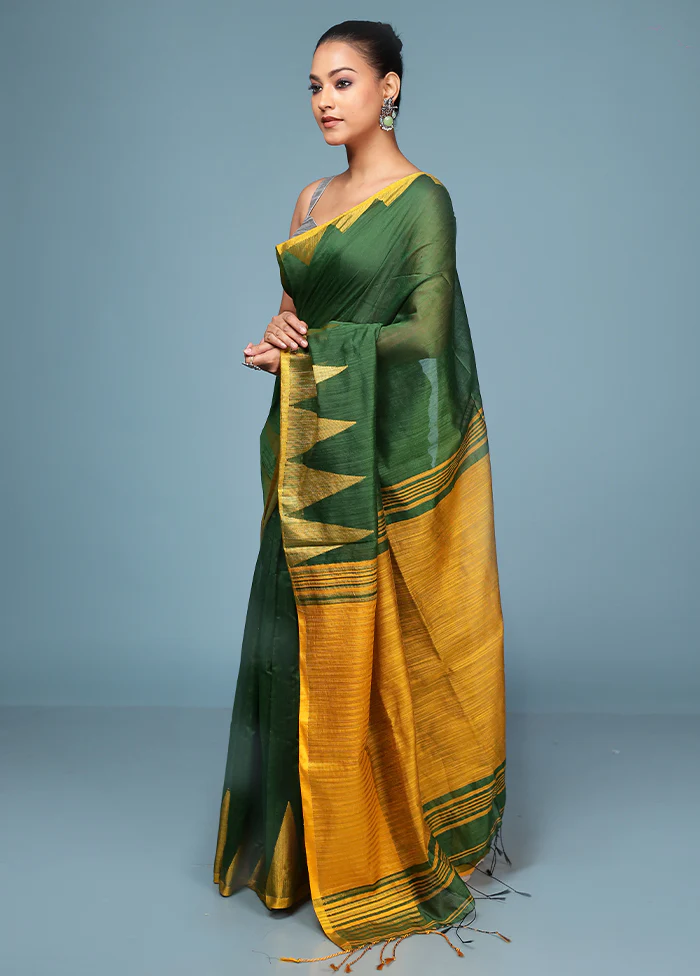 Green Cotton Saree With Blouse Piece - Image 4