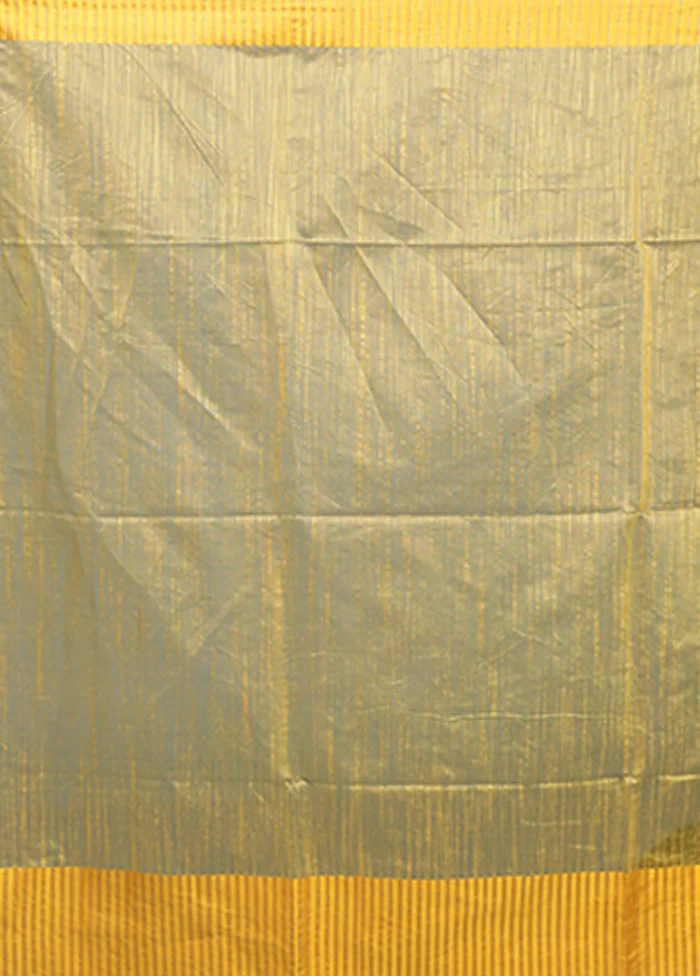 Green Cotton Saree With Blouse Piece - Image 5