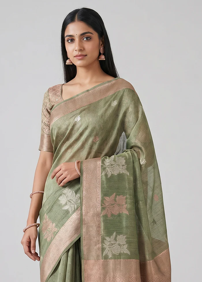 Green Cotton Saree With Blouse Piece - Image 2