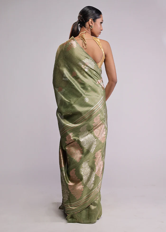 Green Cotton Saree With Blouse Piece - Image 3