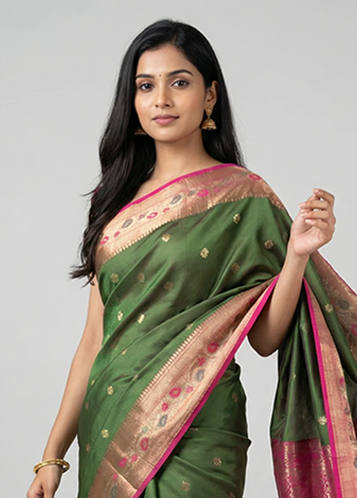 Green Cotton Saree With Blouse Piece - Image 2