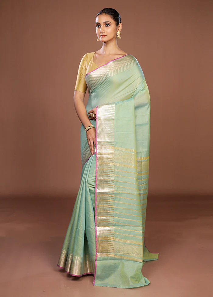 Green Cotton Saree With Blouse Piece - Image 4