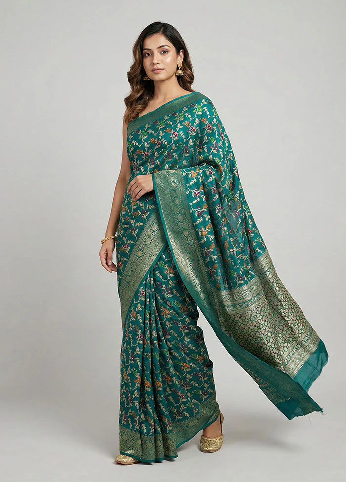 Green Cotton Saree With Blouse Piece