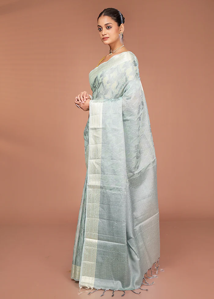 Green Cotton Saree With Blouse Piece - Image 4
