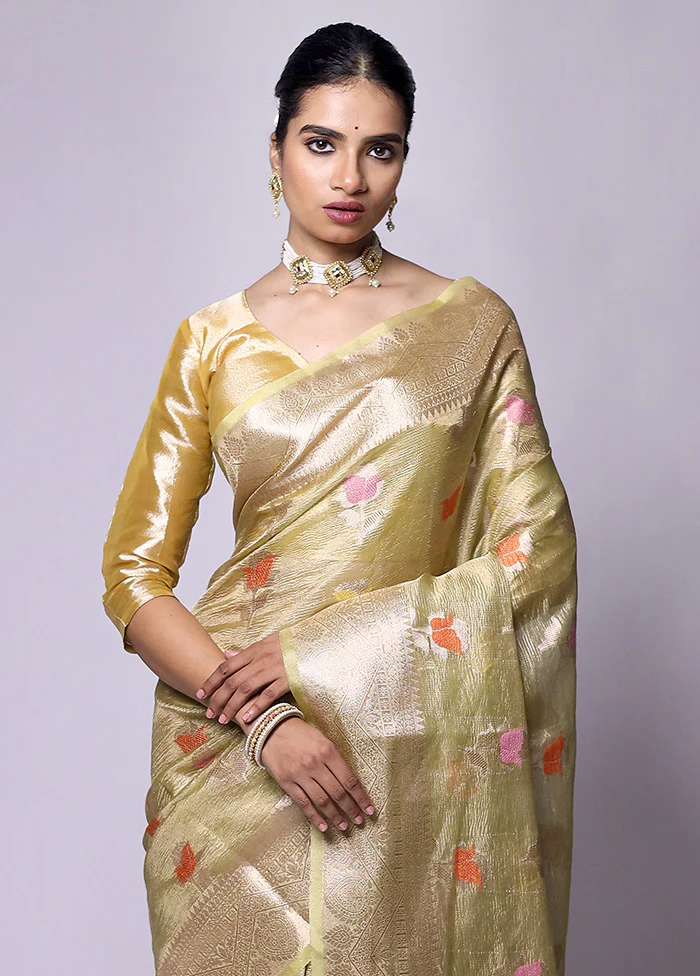 Green Crushed Tissue Silk Saree With Blouse Piece - Image 2