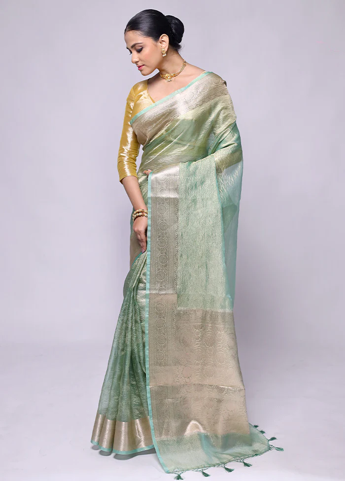 Green Crushed Tissue Silk Saree With Blouse Piece - Image 4