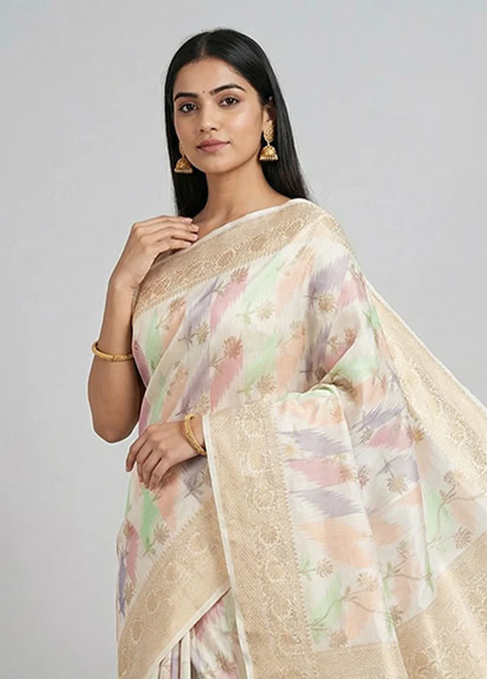 Green Dupion Silk Saree With Blouse Piece - Image 2
