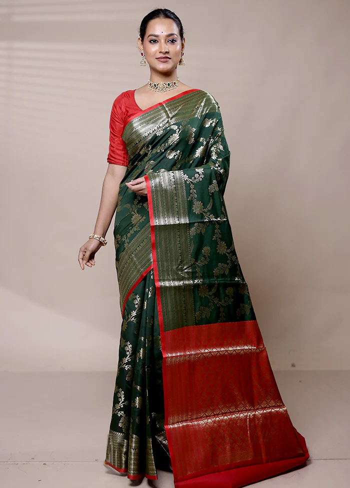 Green Dupion Silk Saree With Blouse Piece - Image 2