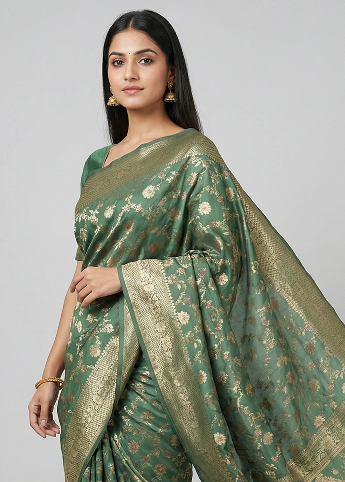 Green Dupion Silk Saree With Blouse Piece - Image 2