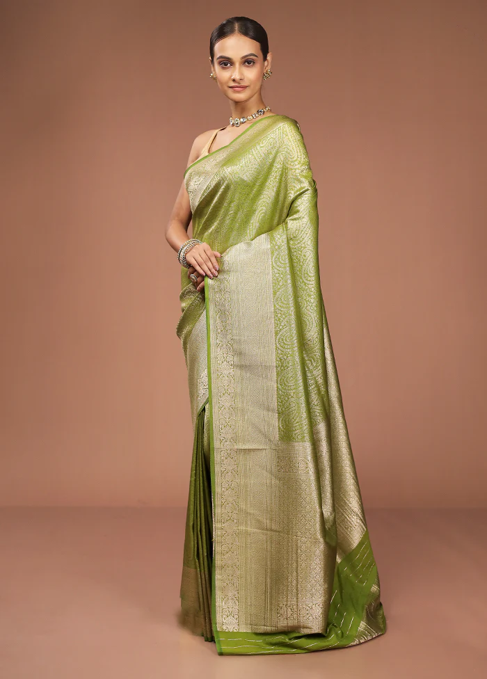 Green Dupion Silk Saree With Blouse Piece - Image 4