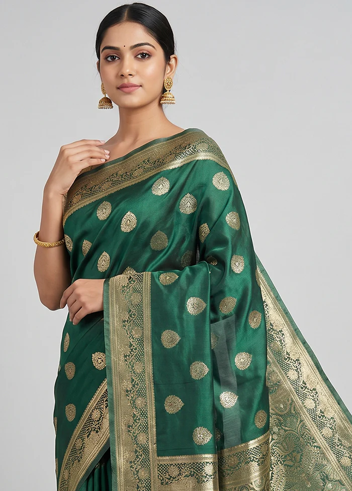 Green Dupion Silk Saree With Blouse Piece - Image 2