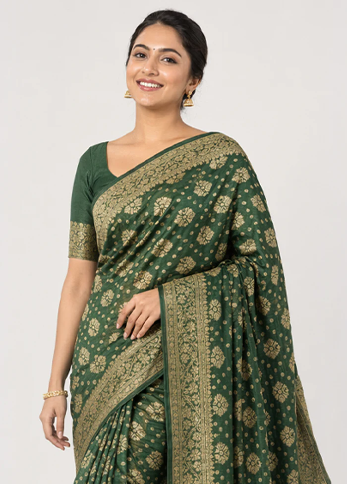 Green Dupion Silk Saree With Blouse Piece - Image 2