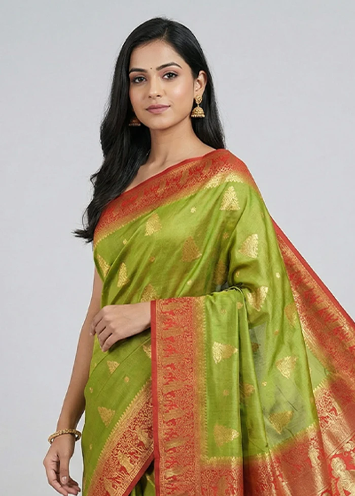 Green Dupion Silk Saree With Blouse Piece - Image 2