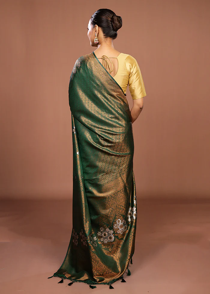 Green Dupion Silk Saree With Blouse Piece - Image 3