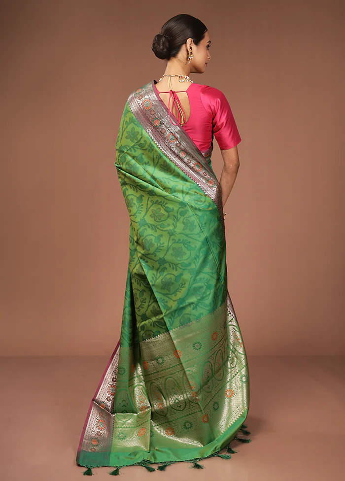 Green Dupion Silk Saree With Blouse Piece - Image 3