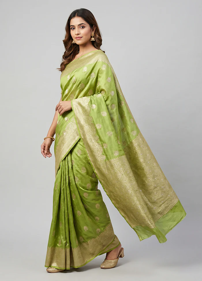Green Dupion Silk Saree With Blouse Piece