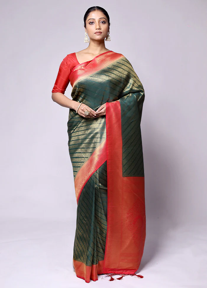 Green Dupion Silk Saree With Blouse Piece - Image 2