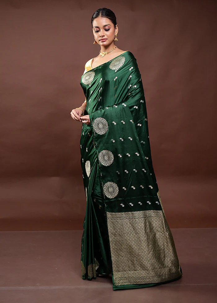 Green Dupion Silk Saree With Blouse Piece - Image 4