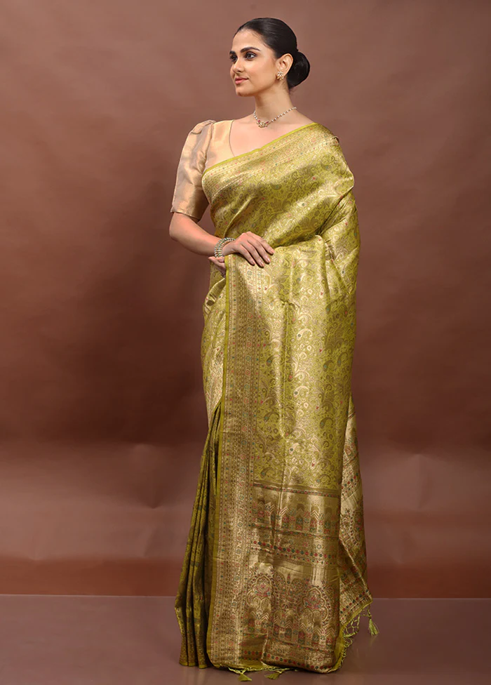 Green Dupion Silk Saree With Blouse Piece - Image 4