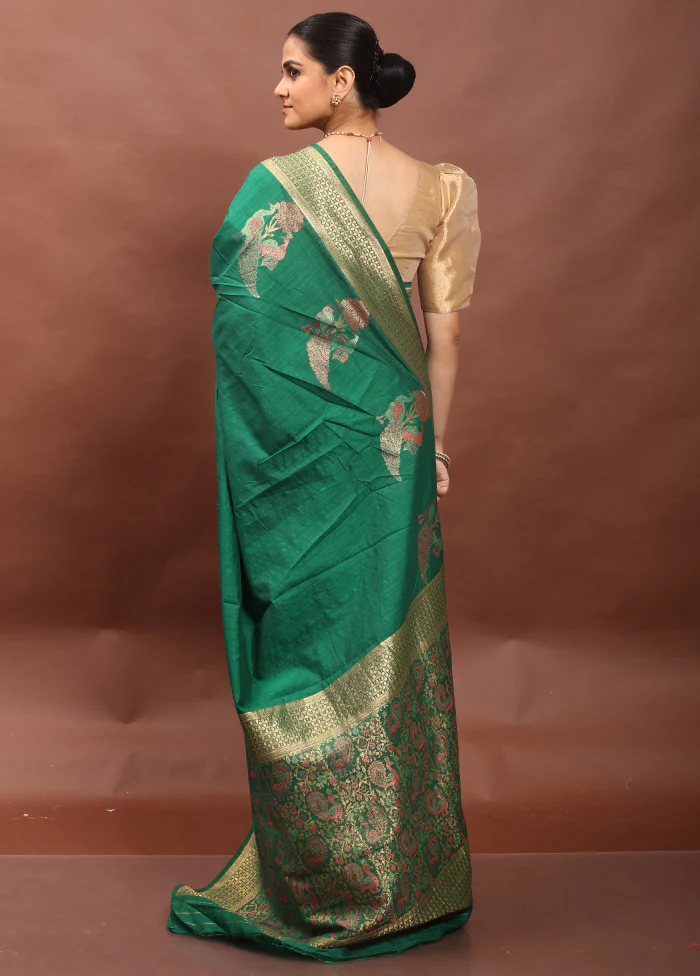 Green Dupion Silk Saree With Blouse Piece - Image 3