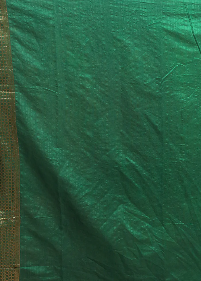 Green Dupion Silk Saree With Blouse Piece - Image 5