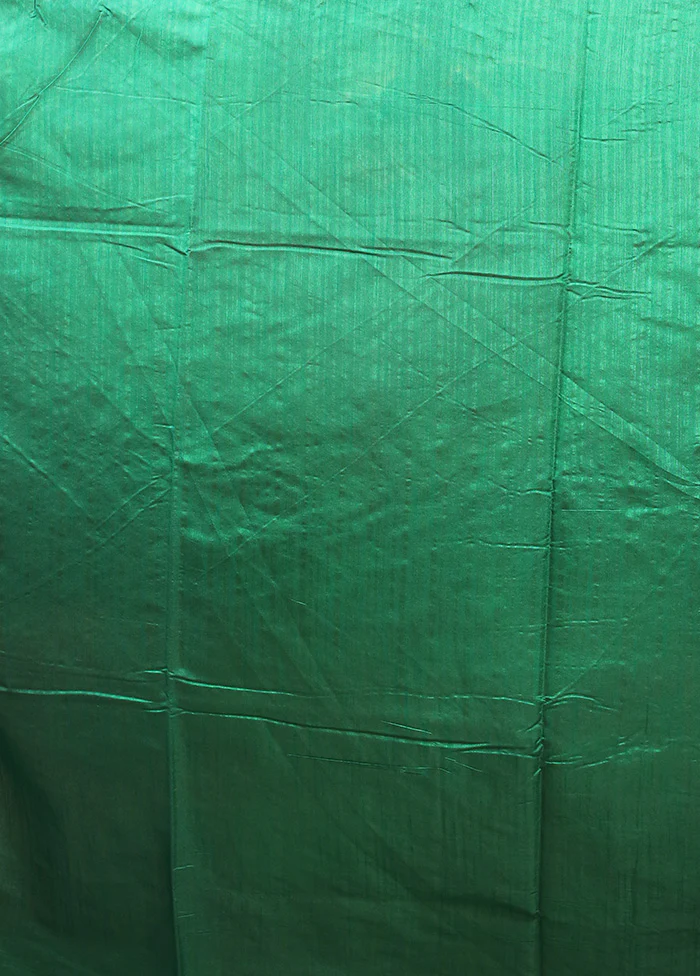 Green Dupion Silk Saree With Blouse Piece - Image 5