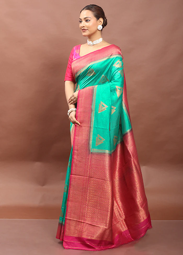 Green Dupion Silk Saree With Blouse Piece - Image 4