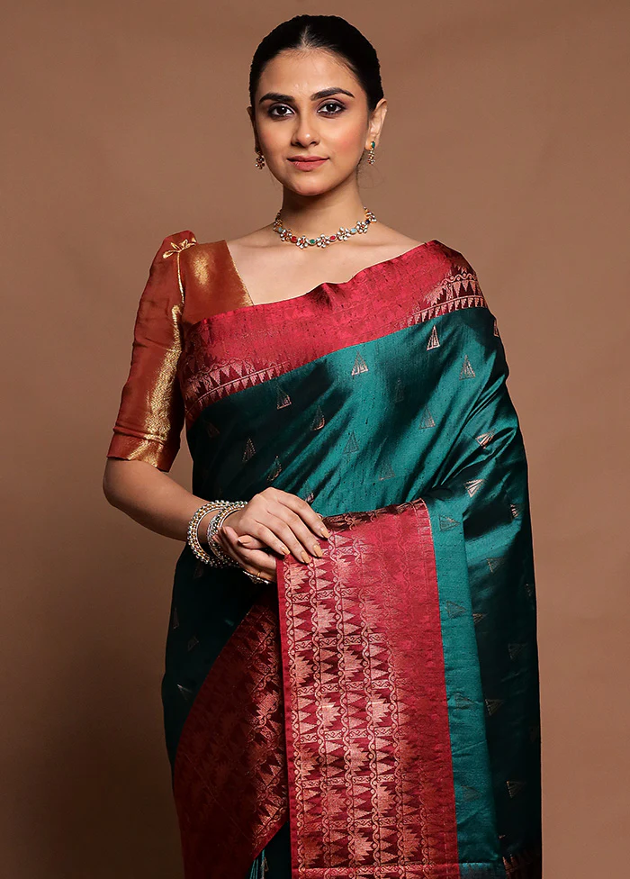 Green Dupion Silk Saree With Blouse Piece - Image 2