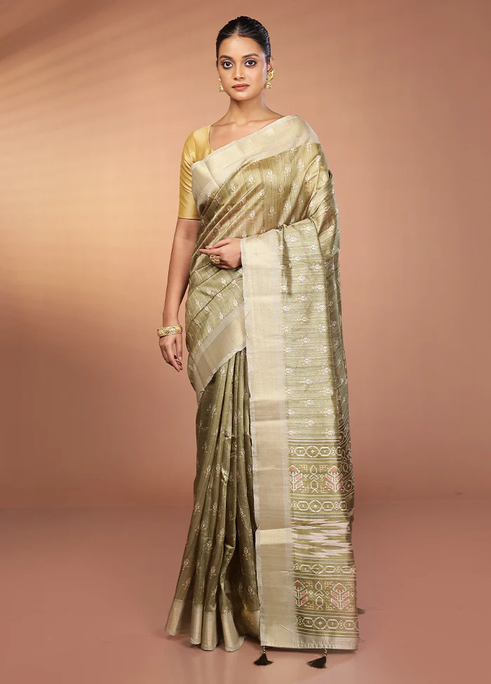 Green Dupion Silk Saree With Blouse Piece - Image 2