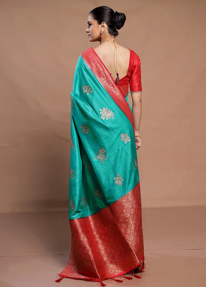 Green Dupion Silk Saree With Blouse Piece - Image 3